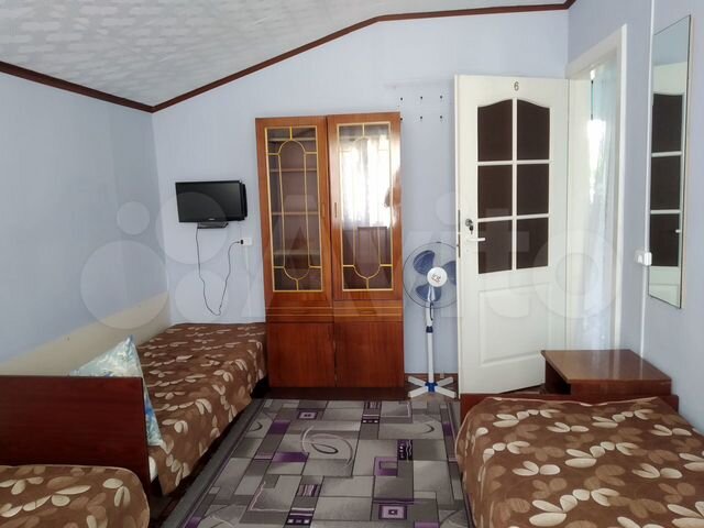 Комната 12 м² в 7-к., 2/2 эт.