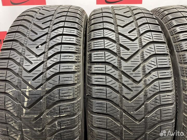 Pirelli Winter 210 SnowControl Serie III 205/55 R16