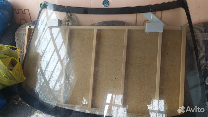 Лобовое стекло ваз 2110,11,12