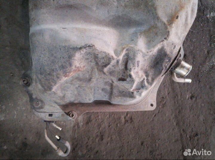 Toyota lite ace noah бензобак