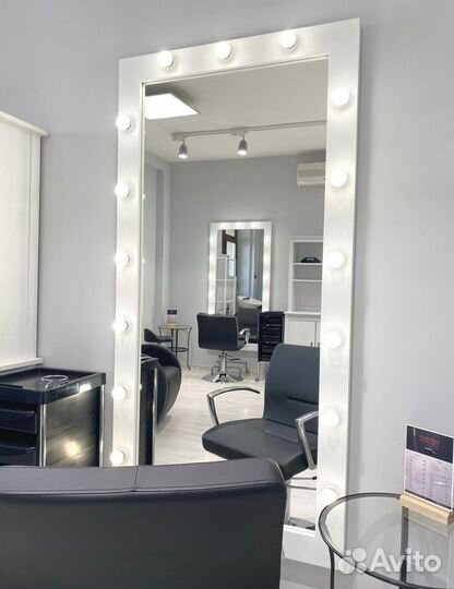 Гримерное зеркало/с подсветкой/с лампочками