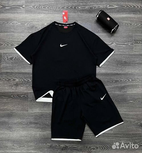 Футболка и шорты для мужчин