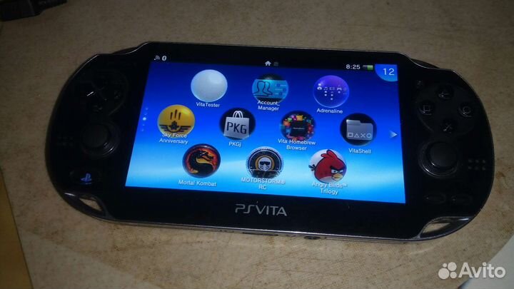 Sony PlayStation Vita (PS Vita) + флэшка 32Гб + иг