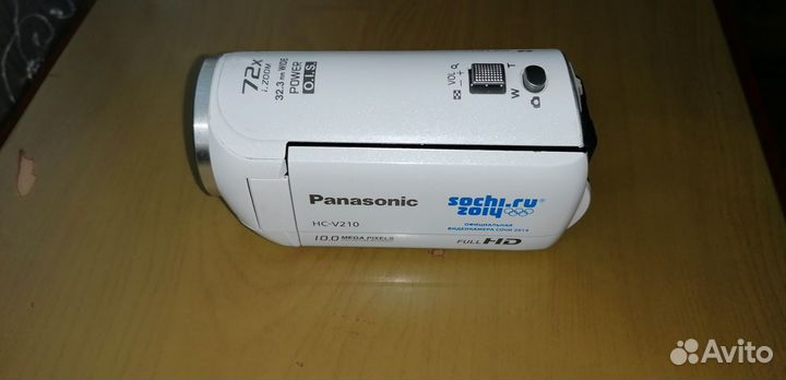 Panasonic HC-V210