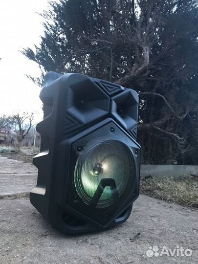 Колонка Бумбокс с микрофоном