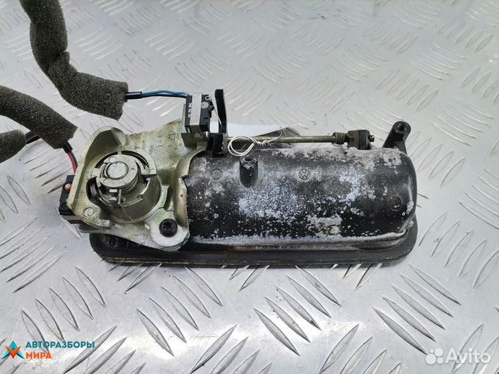 Ручка крышки багажника Ford Galaxy рест. 2003