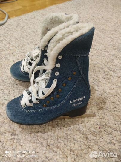 Коньки фигурные женские