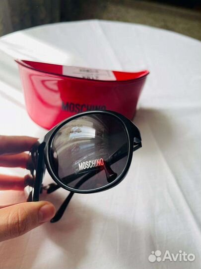Очки moschino