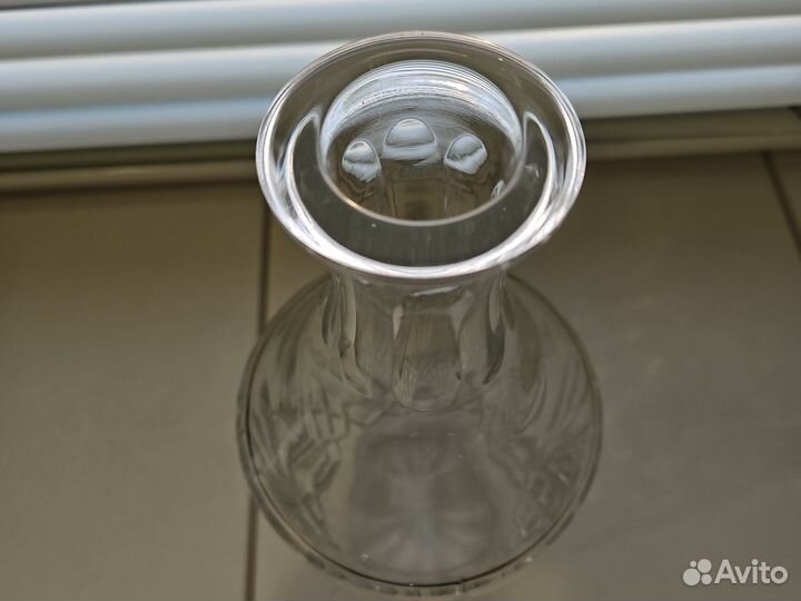 Хрустальный графин и стопки СССР