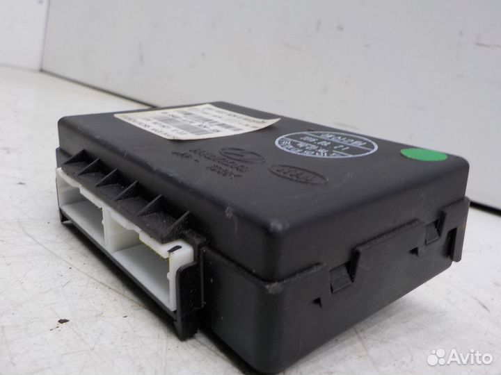 Блок управления Hyundai Solaris 2010