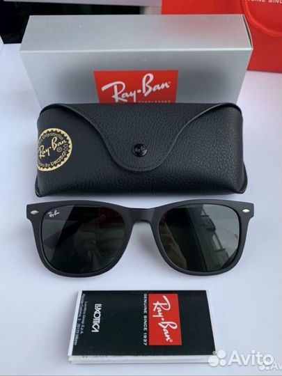 Очки ray ban wayfarer rb4381 зеленые