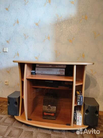 Тумба под телевизор бу
