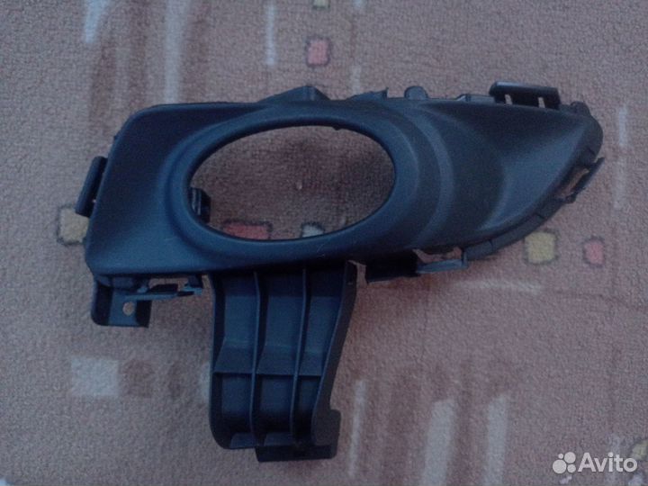 Рамки противотуманной фары