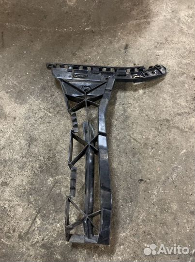 Крепление бампера Mercedes W205 C205