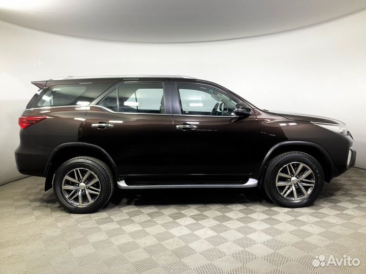 Toyota Fortuner 2.8 AT, 2017, 172 152 км