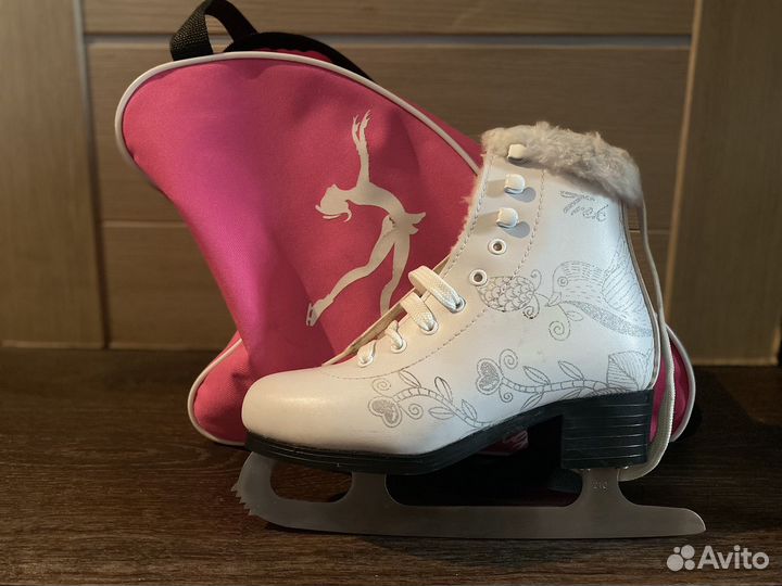Коньки фигурные 33 размер
