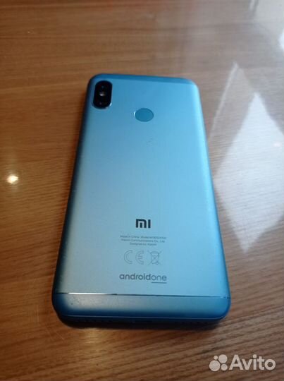 Xiaomi Mi A2 Lite Android One, 4/64 ГБ