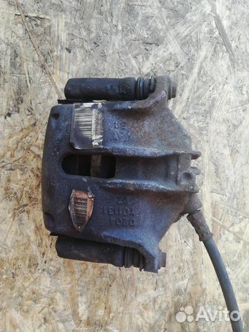 Суппорт тормозной передний левый Peugeot 2008 2016