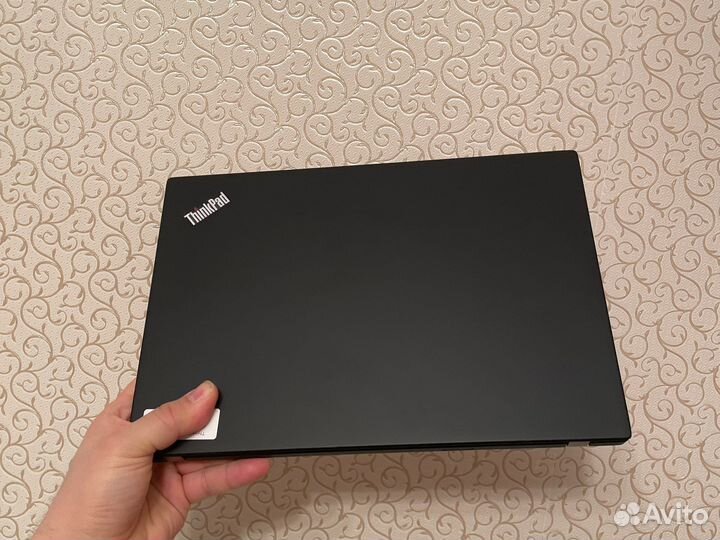 Как новый ThinkPad X390 i5-8265u.8gb.256ssd FHDips