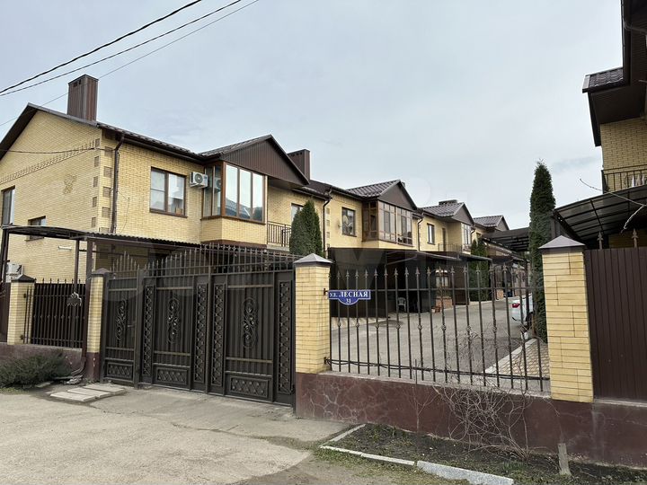 Таунхаус 95 м² на участке 2 сот.