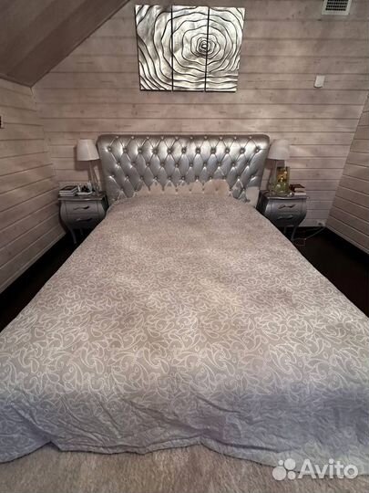 Кровтаь с матрасом