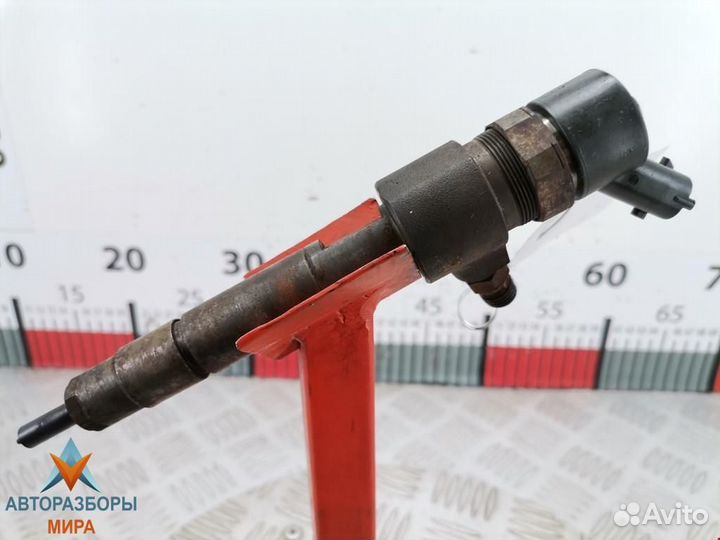 Форсунка Opel Zafira (A) рест. 2005 93186428