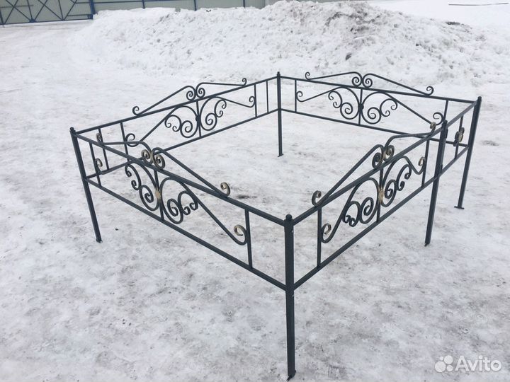 Оградки ритуальные на кладбище, могилу в наличии