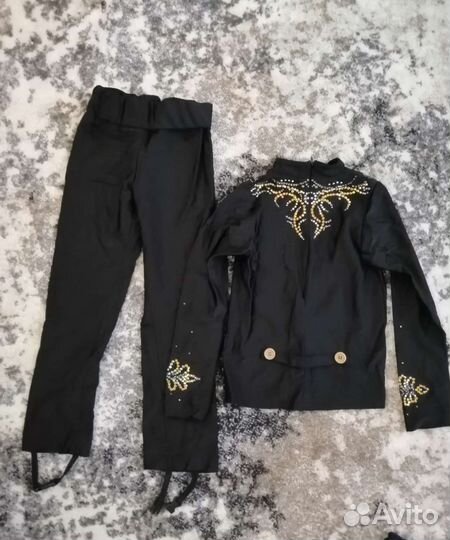 Костюм для фигурного катания