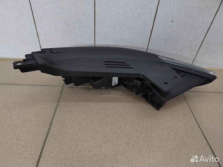 Фара дхо левая Hyundai Santa Fe 4 92207-S1000