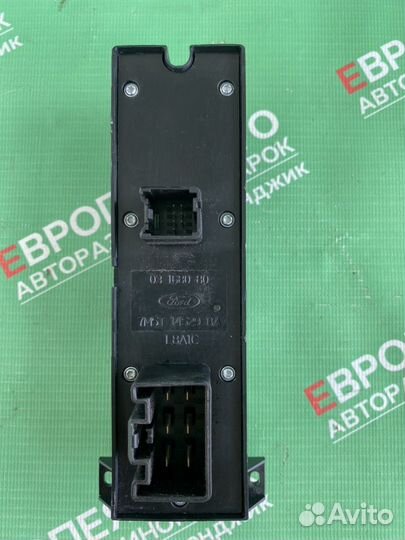 Блок управления стеклоподъемников Ford Focus 2