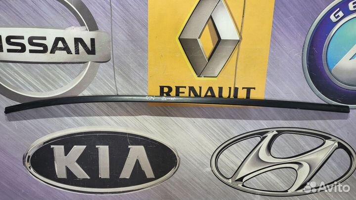 Молдинг на крышу Накладка крыши Renault megane 3 Л