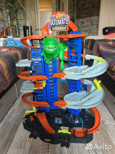 Гоночный трек hot wheels