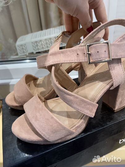 Босоножки женские 36 размер