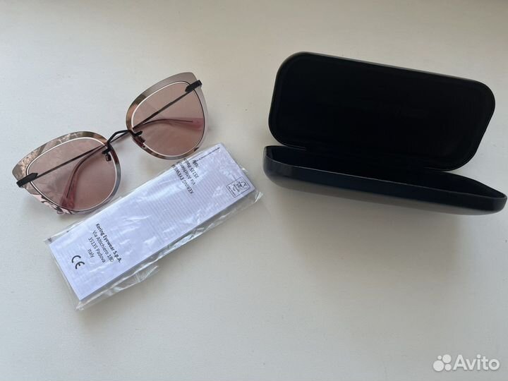 Солнцезащитные очки италия mcqueen новые