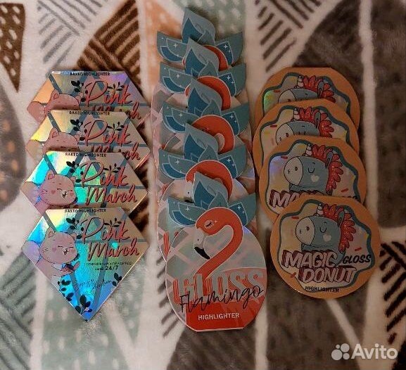 Запечённый хайлайтер в разных дизайнах