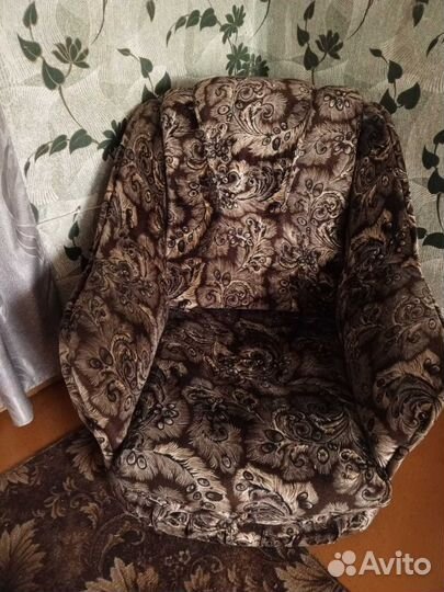 Диван и 2 кресла