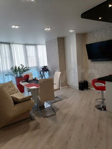3-к. квартира, 78 м², 5/25 эт.