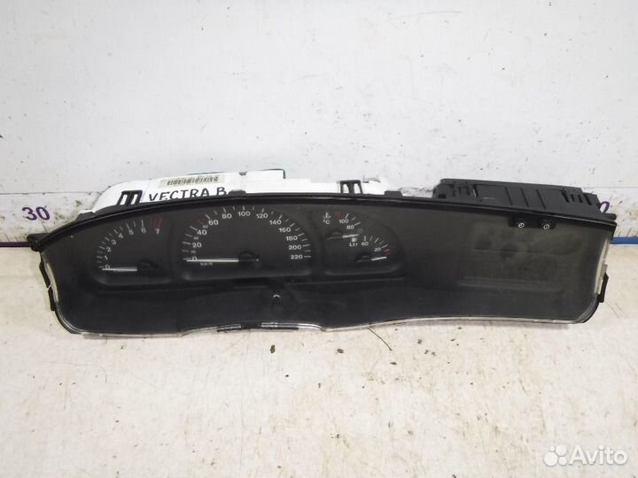 Панель приборов Opel Vectra B