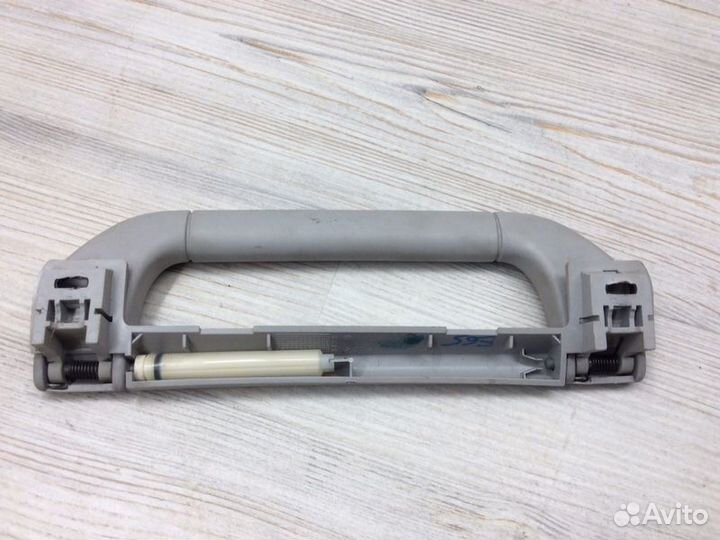 Ручка внутренняя потолочная Bmw 7-Серия E65/E66