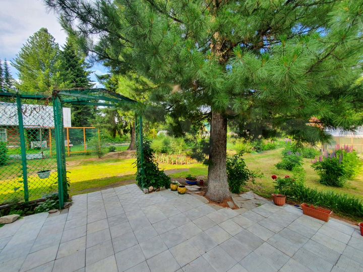 Дом 140 м² на участке 13 сот.