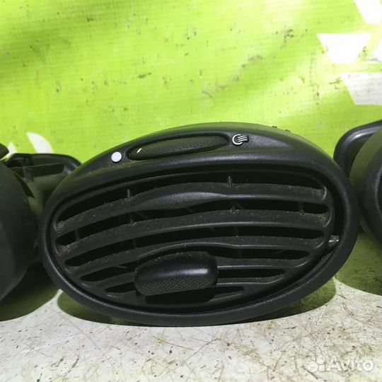 Дефлектор воздушный Форд Фокус 1