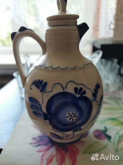 Кувшин гжель