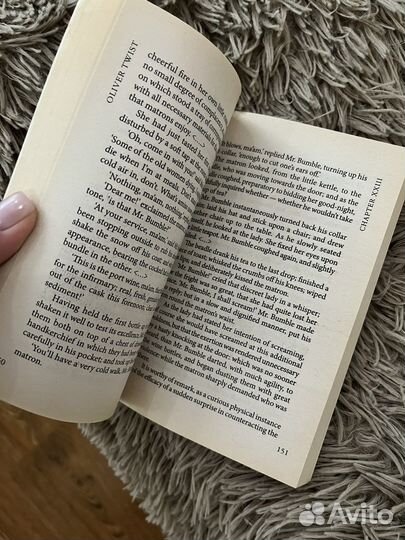 Продам книгу на английском языке