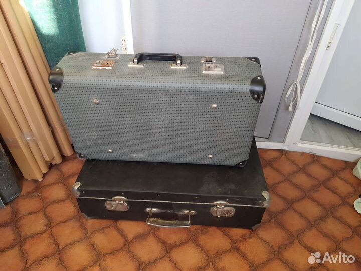 Чемоданы времен СССР