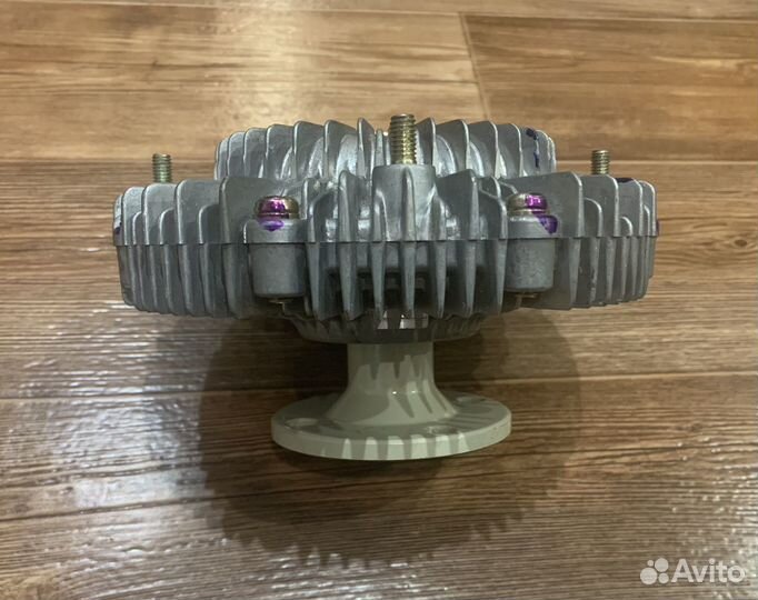 Вискомуфта оригинальная Toyota Land Cruiser