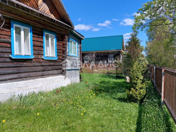 Дом 20 м² на участке 15 сот.