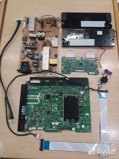 Детали LED монитора Samsung ME46C