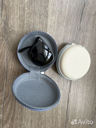 Солнечные очки складные в чехле