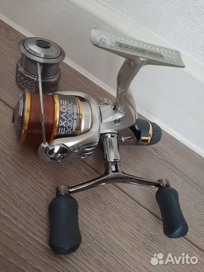 Матчевое удилище, катушка Shimano, поплавки