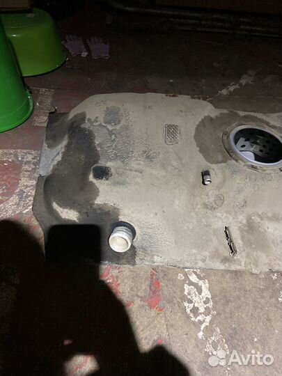 Бак топливный на hyundai solaris 1